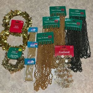 Lot of Garland (Bead, Tinsel, Wire, Snowflake) & Pearl String Christmas Crafts